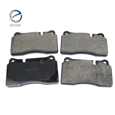Buy LR148353 Auto Parts Front Brake Pads SFP500070 for Land Rover Range Rover L322 Range Rover Sport online manufacture