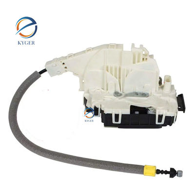 Buy 2047201535 Auto Part Door Lock  204 720 15 35 A2047201535 for Mercedes Benz W211 W212 Factory Direct Sale Car Accessories online manufacture