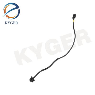 LR024251 High Quality Auto Parts Expansion Tank Radiator Hose  BJ32-8C012-AC For Range Rover Evoque 2012